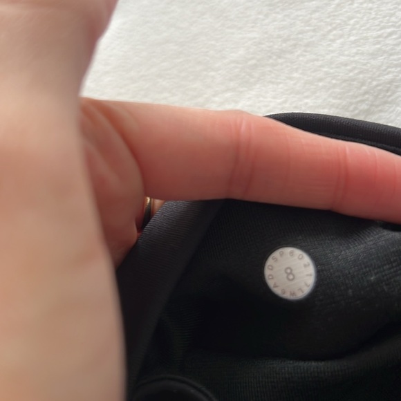 Lululemon Train Times Crop (17")
Black - Picture 10 of 11